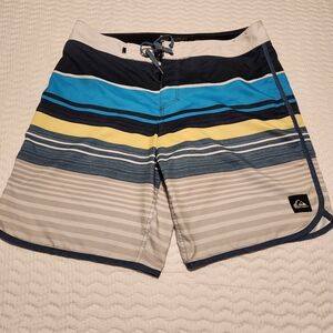 Quiksilver Men's Swim Shorts Size 36